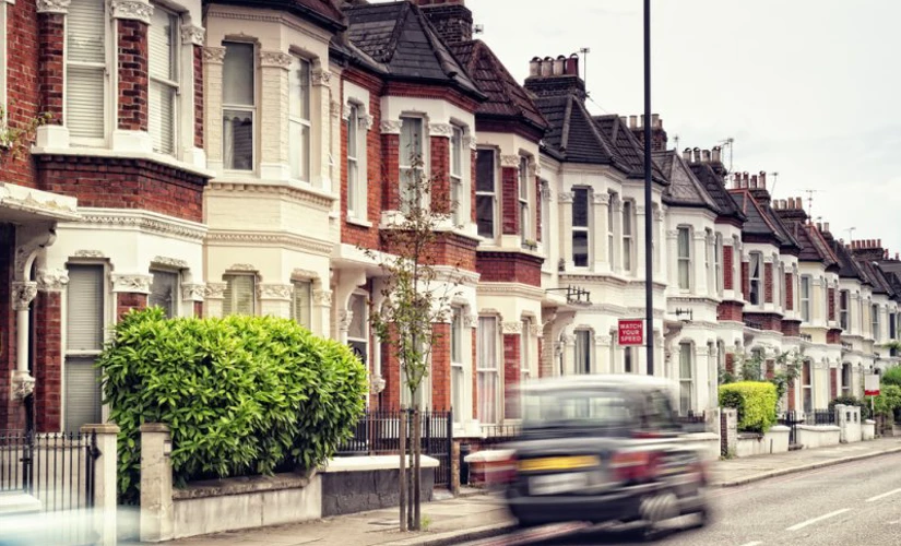 London attached houses 