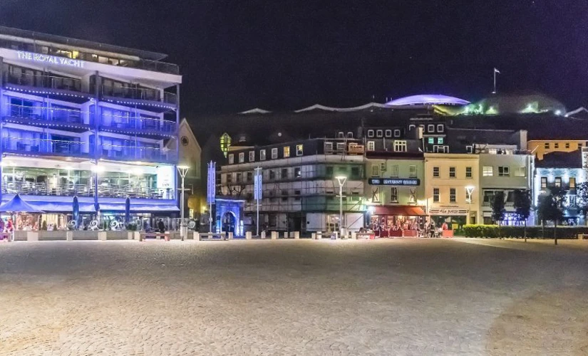 Court yard in town centre