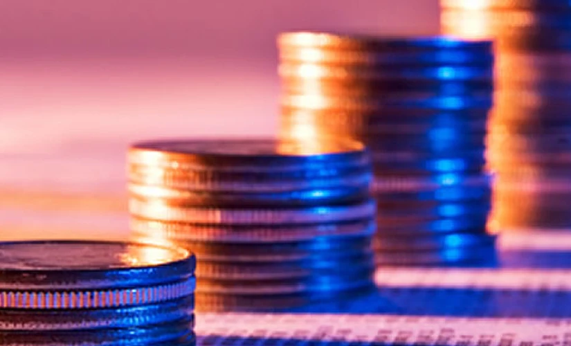 pennies increasing in size